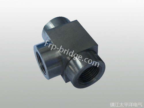 内螺紋直通中(zhong)間接頭