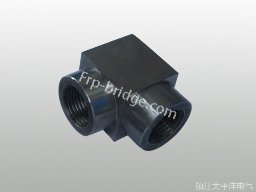 内(nèi)螺紋彎通管接頭(tou)