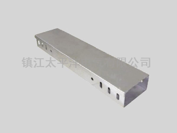 不鏽鋼(gang)槽式橋(qiao)架