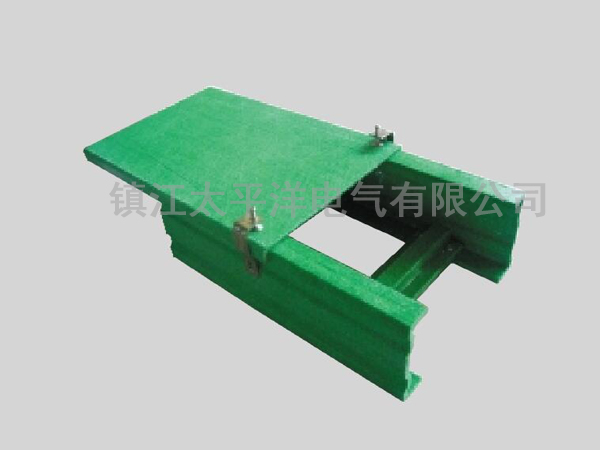 玻璃(li)鋼梯式橋架(jia)