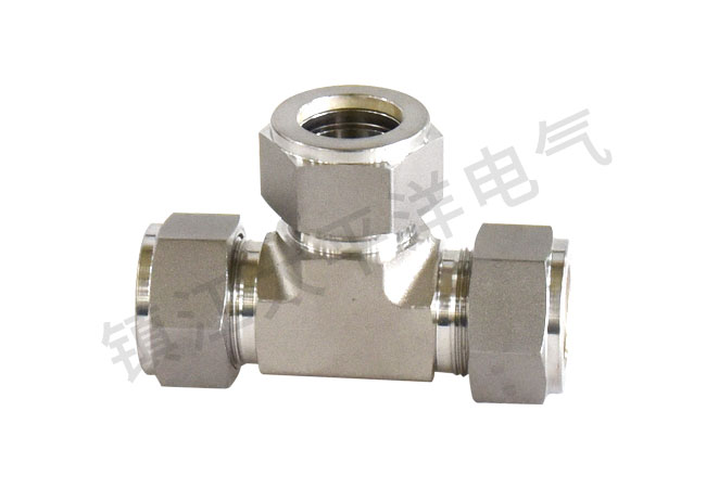 卡套三(sān)通中間接頭