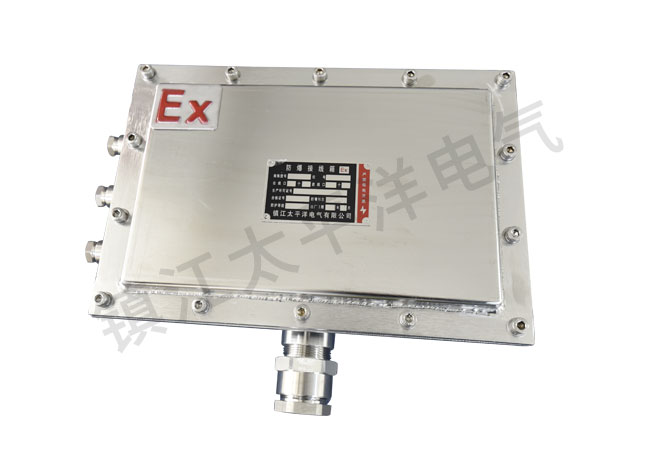 不(bú)鏽鋼防爆接線箱(xiāng)